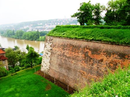 Zitadelle, Sdwall hoch ber Moldau